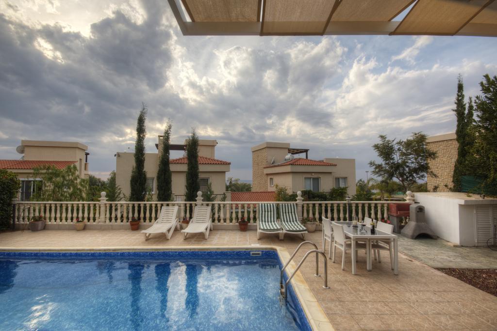 Villa Athina Пафос Стая снимка